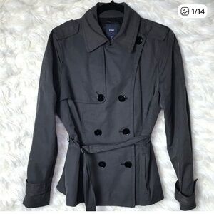Gap Cropped black trench coat with belt size M